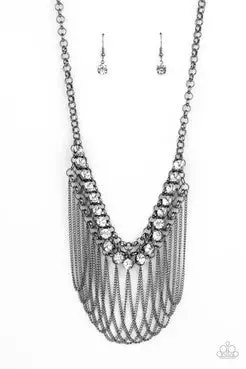 Paparazzi Flaunt Your Fringe - Black 1