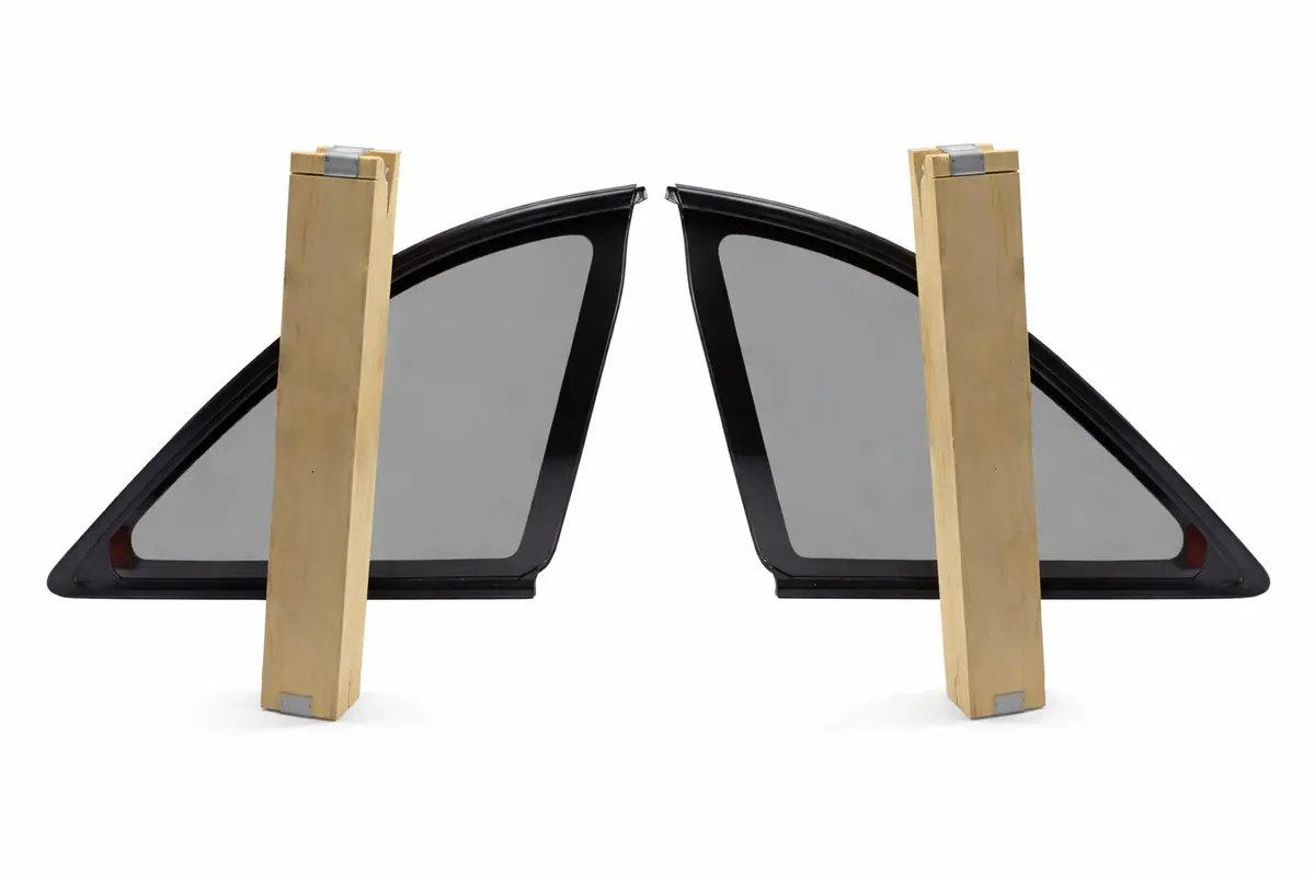 Genuine Nissan Rear Quarter Panel Glass Set Fits Nissan R33 Skyline Gts/T & Gtr (Coupe) 1