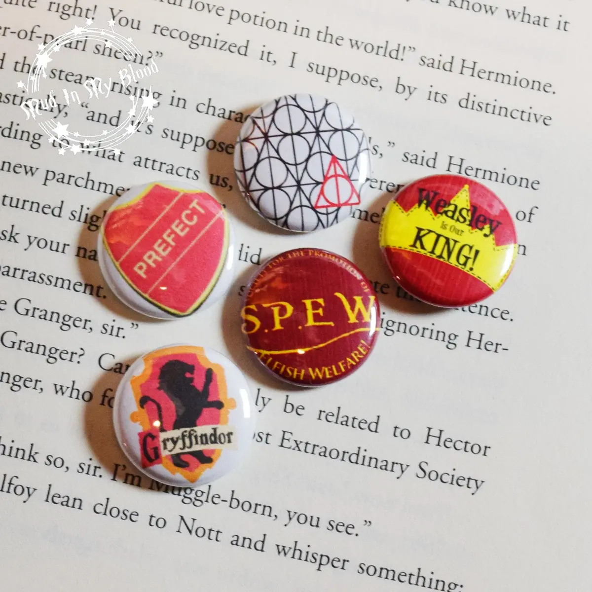 Five Lion House Themed 1" Pin Mix 1