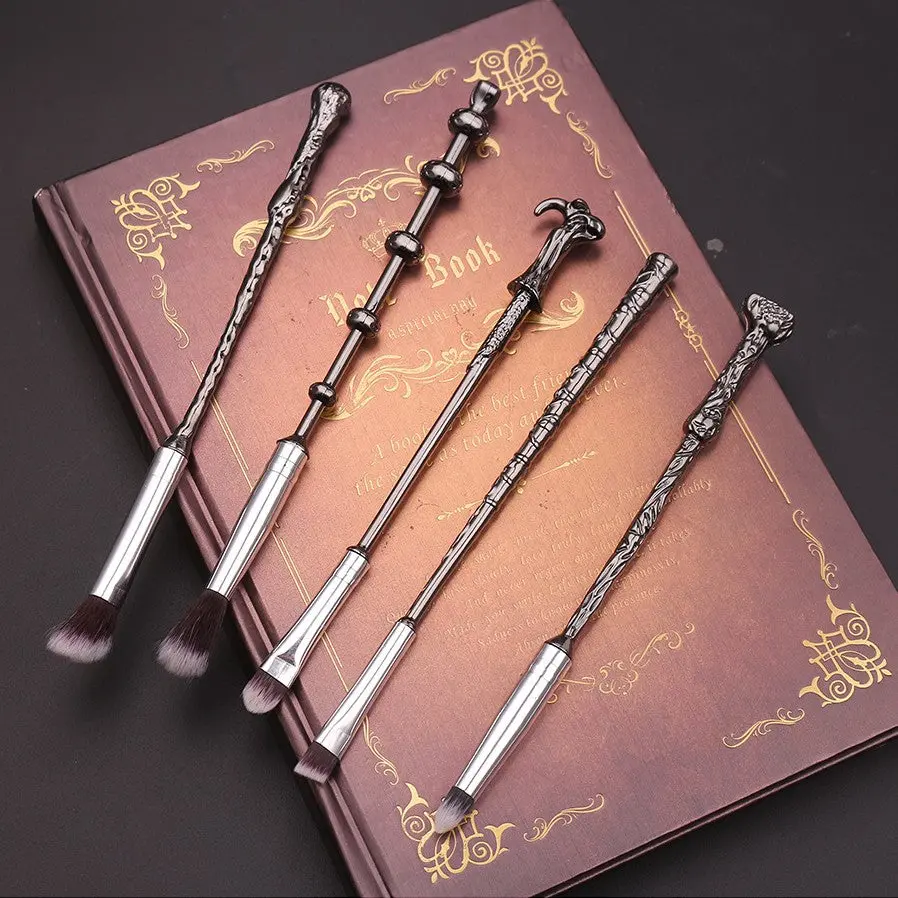 Pro Magic Wand Makeup Brush Set 1