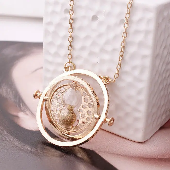 Spinner Necklace With Hourglass 1