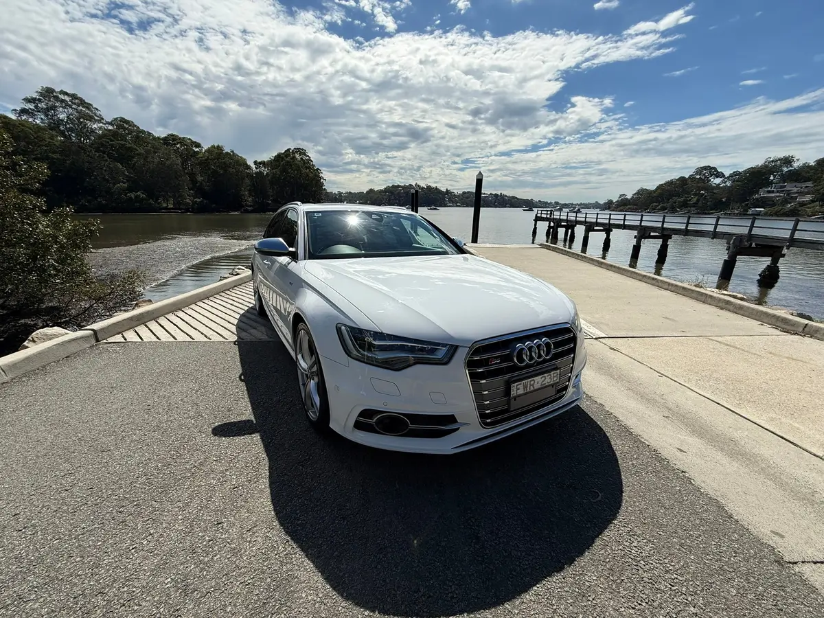 Audi 2013 S6 Avant, 77,Xxxkm, Twin Turbo V8` 1