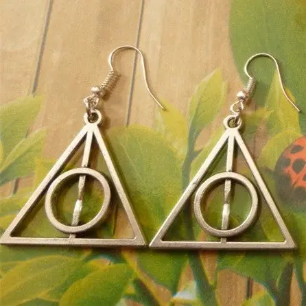 Silver Tone Geometric Earrings 1