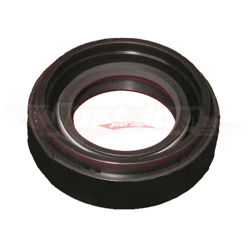 Genuine Nissan Front Inner Driveshaft Oil Seal L/H Fits Nissan R32/R33/R34 Skyline & C34 Stagea (4Wd) 1