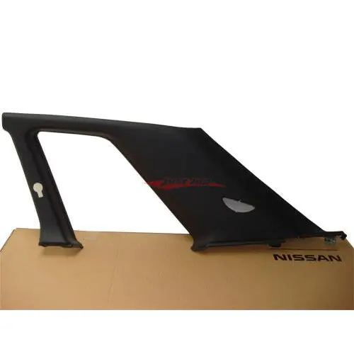 Genuine Nissan Rear Inner Quarter Glass Surround (R/H) Fits Nissan R32 Skyline Gts/T & Gtr (Coupe) 1