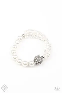 Paparazzi Show Them The Dior - White - Fashion Fix 1