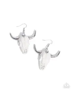 Paparazzi Southwestern Skull - White 1