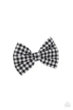 Paparazzi Gingham Grove - Black 1