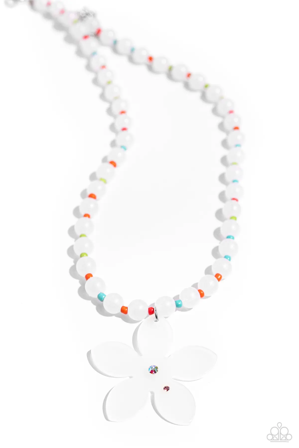 Paparazzi Nostalgic Novelty - White 1