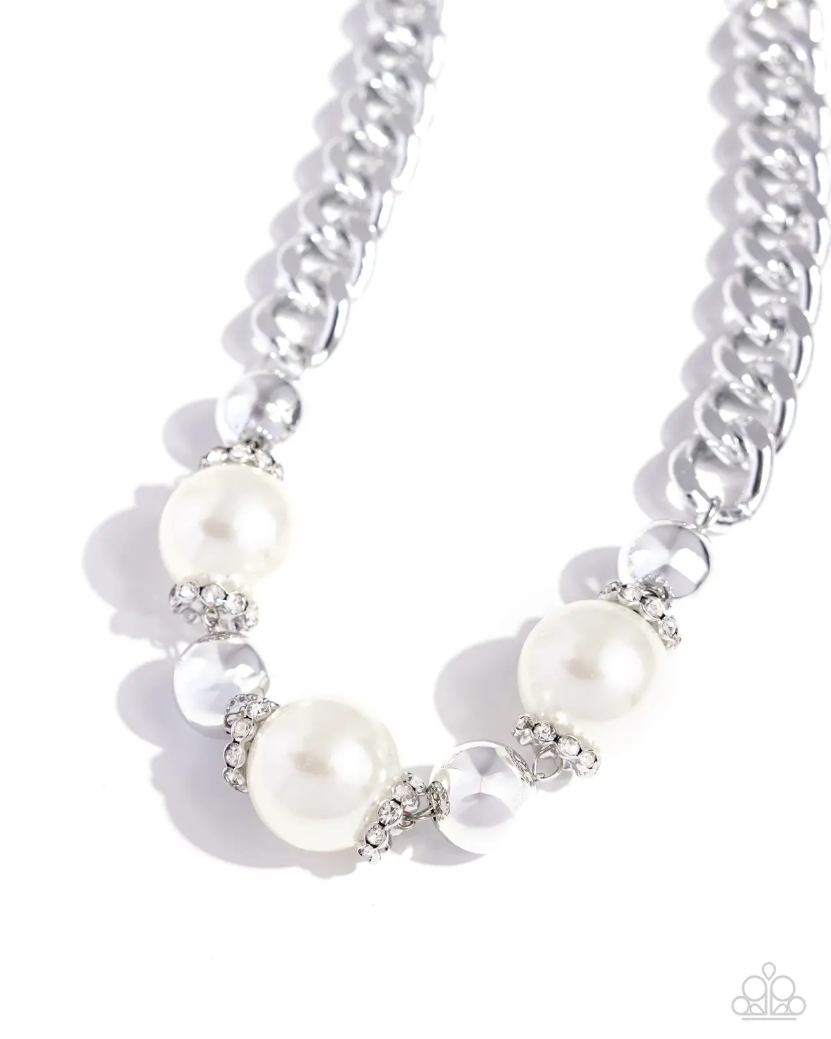Paparazzi Generously Glossy - White 1
