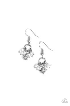 Paparazzi Twinkling Trinkets - White 1